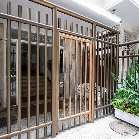 Copacabana - Lindo Apartamento Na Quadra Da Praia Ріо-де-Жанейро Екстер'єр фото