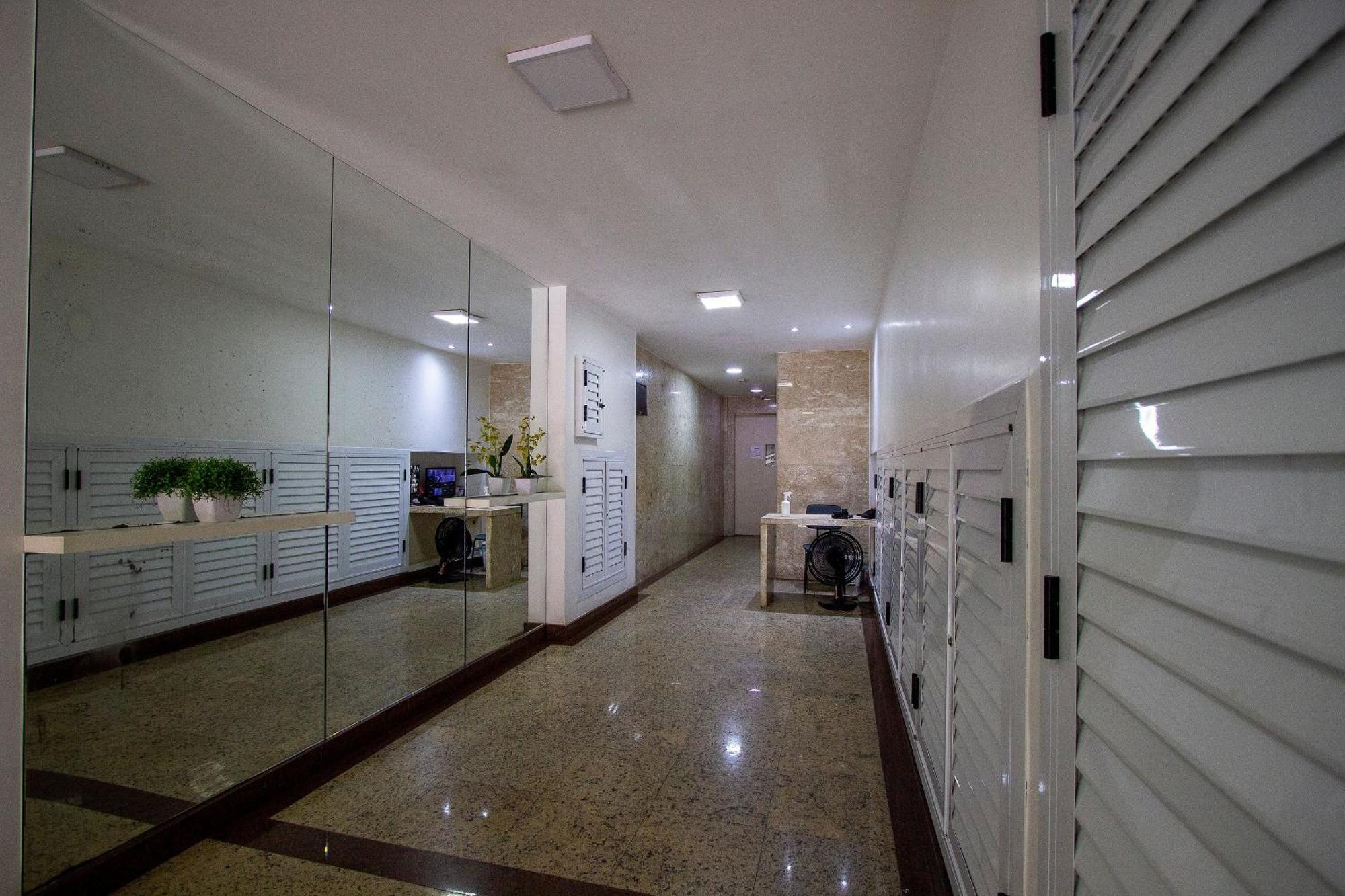 Copacabana - Lindo Apartamento Na Quadra Da Praia Ріо-де-Жанейро Екстер'єр фото