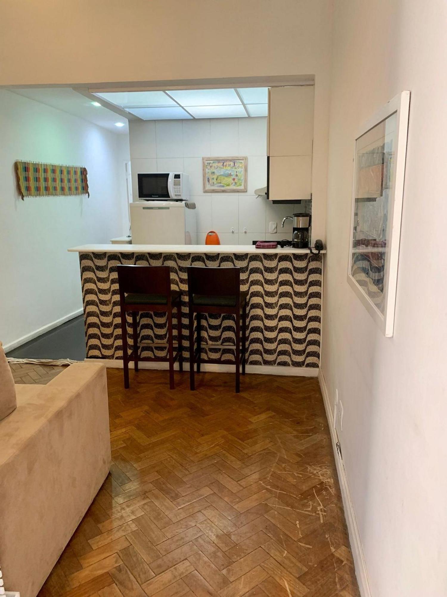 Copacabana - Lindo Apartamento Na Quadra Da Praia Ріо-де-Жанейро Екстер'єр фото